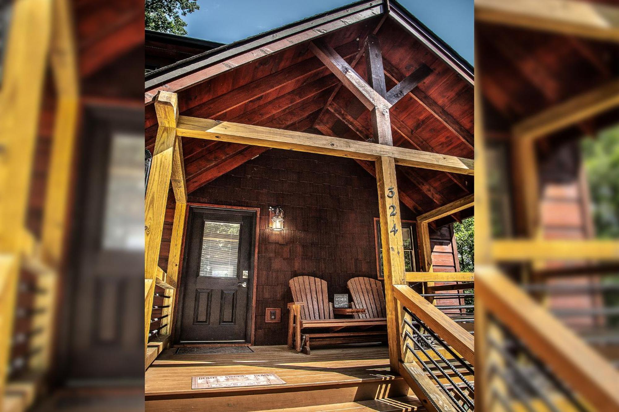 Adore The Smores Rustic Mountain Charm Outdoor Spaces And A Cozy Hot Tub Villa *